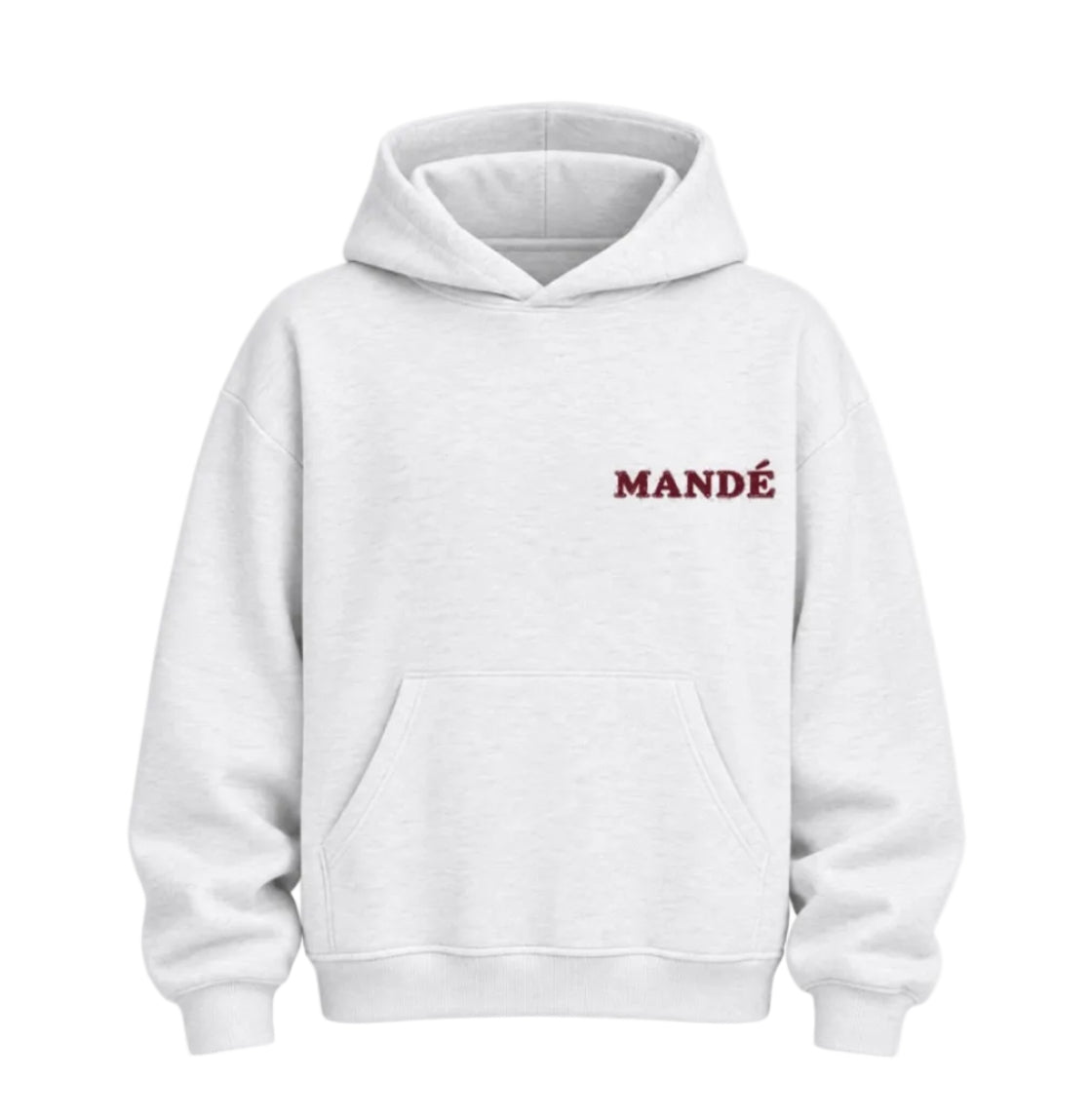 Mandé Clothing vit hoodie – framsida med MANDÉ-tryck i vinrött