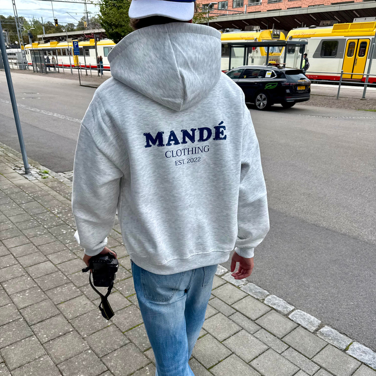Mandé Clothing Hoodie – Navy